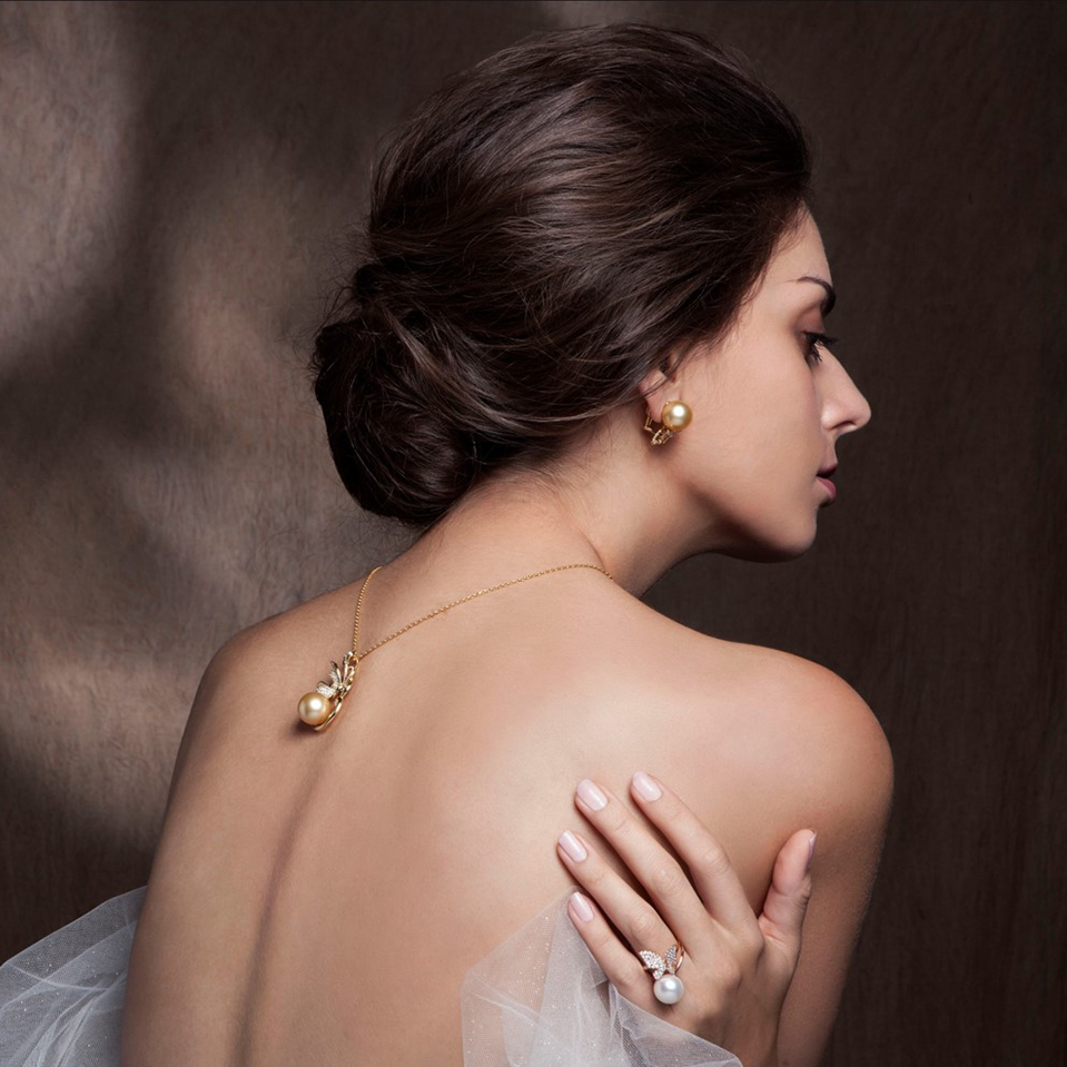 �ڲ�����Ϸ������(�й�)רҵ����,����Ϊ��