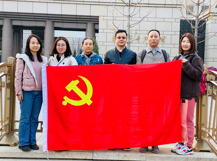 �ڲ�����Ϸ������(�й�)רҵ����,����Ϊ��