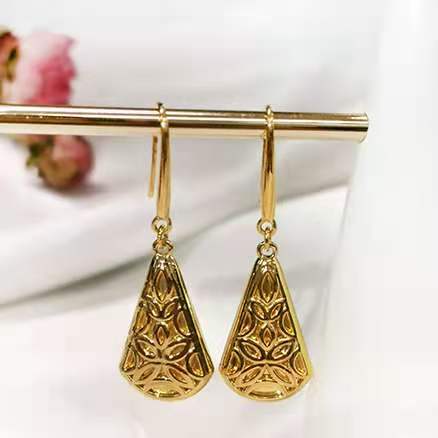 �ڲ�����Ϸ������(�й�)רҵ����,����Ϊ��