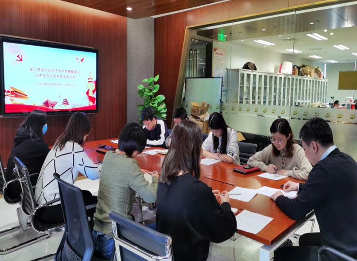 �ڲ�����Ϸ������(�й�)רҵ����,����Ϊ��