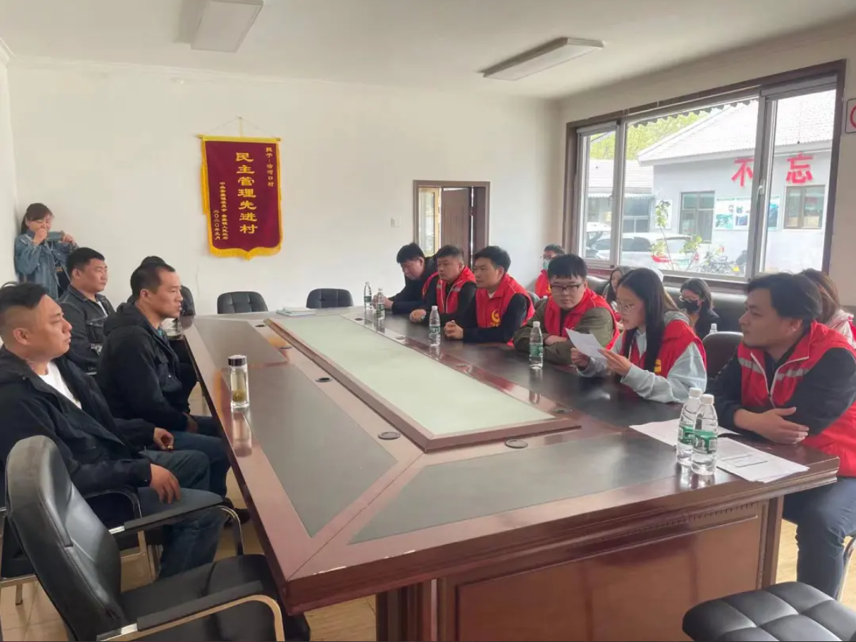 c82ad51e8e9741a985a44f7ece850825