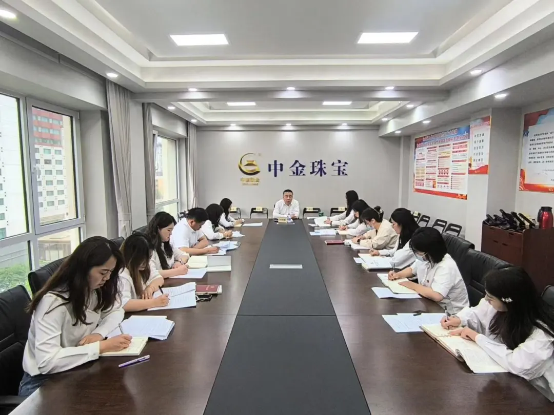 �ڲ�����Ϸ������(�й�)רҵ����,����Ϊ��