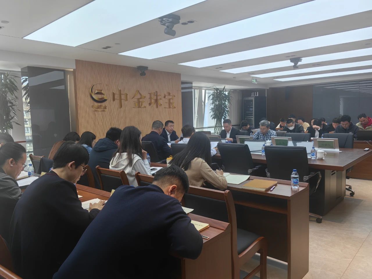 f6e0f4ef715a49469e4c1753d5375c32 f6e0f4ef715a49469e4c1753d5375c32